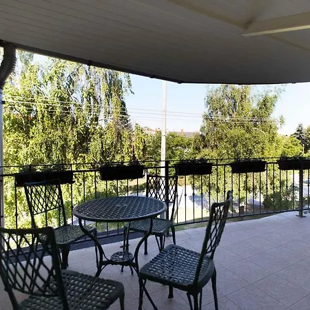 In Siofok/balaton 19735 Apartman *